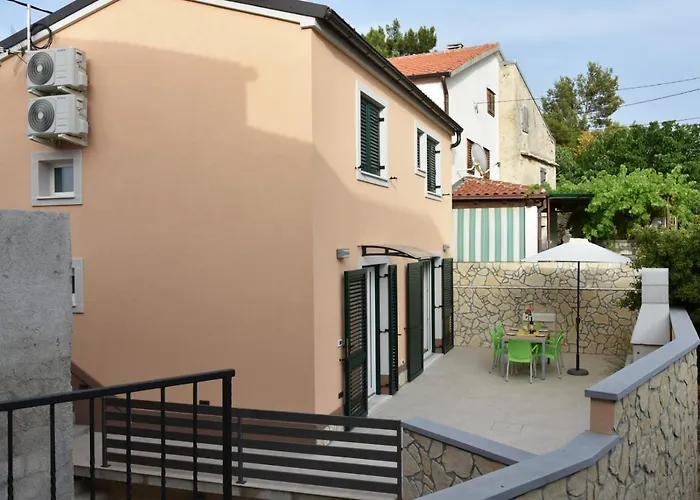 New Holliday House Ardura Σπίτι διακοπών