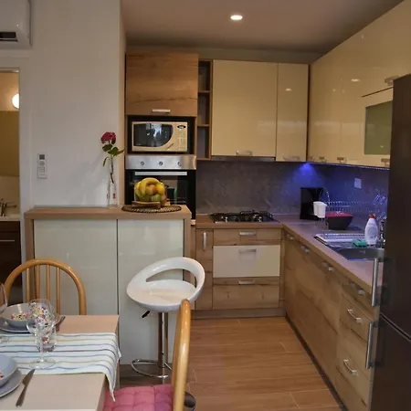 펜션 New Holliday House Ardura Štivan