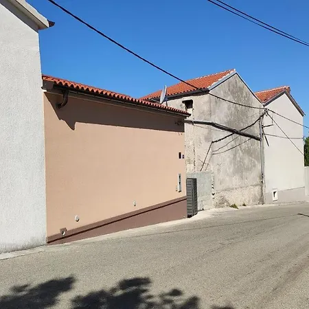 New Holliday House Ardura Prázdninový dům